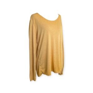 TEMPO PARIS Women’s Lightweight Scoop Neckline Sweater In Mustard XL